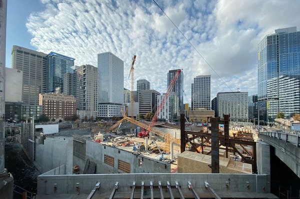 What Was the Growth Strategy of a Startup That Became a Leader in IoT Solutions?